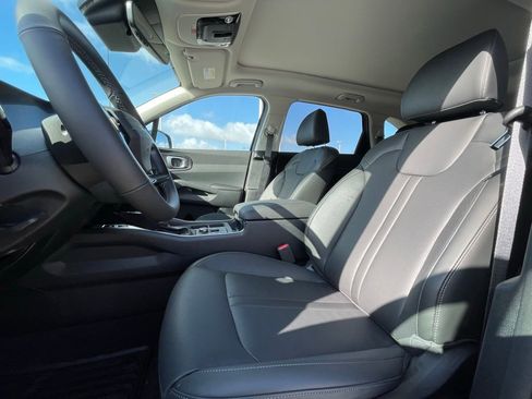New 2026 Kia Sorento S w/ S Panoramic Sunroof Package image 21