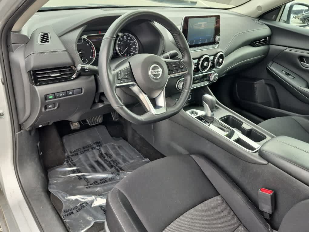 Used 2023 Nissan Sentra SV w/ All-Weather Package FWD image 11