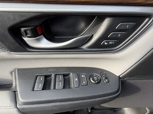 Used 2020 Honda CR-V EX-L image 14