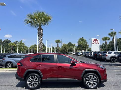 Used 2023 Toyota RAV4 XLE Premium FWD image 11