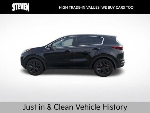 Used 2022 Kia Sportage LX w/ LX AWD Value Edition Package image 3