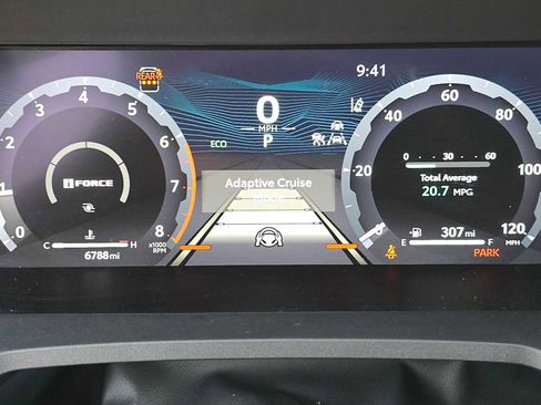 Certified 2025 Toyota 4Runner TRD Off-Road Premium image 28