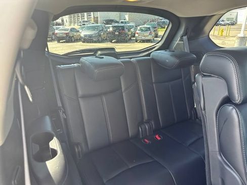 Used 2018 Nissan Pathfinder SL w/ SL Premium Package AWD/4WD image 21
