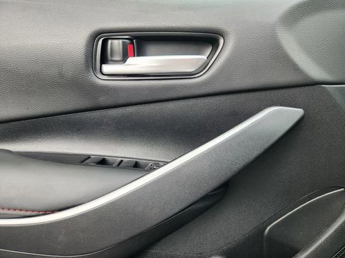 Used 2024 Toyota Corolla SE image 18