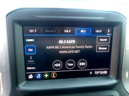 Used 2020 Chevrolet Silverado 1500 Custom w/ Custom Value Package image 22