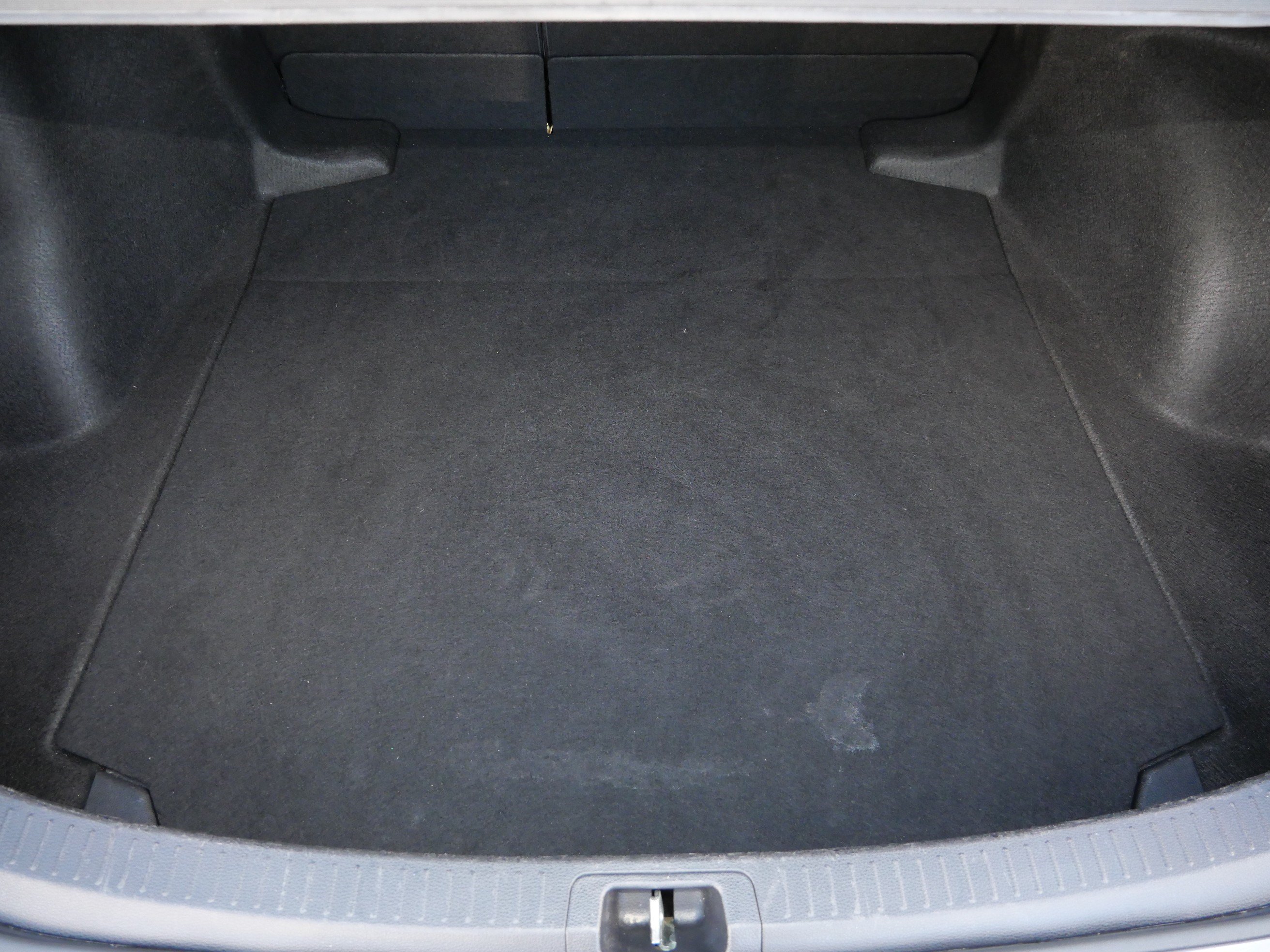 Certified 2024 Toyota Corolla LE FWD image 18
