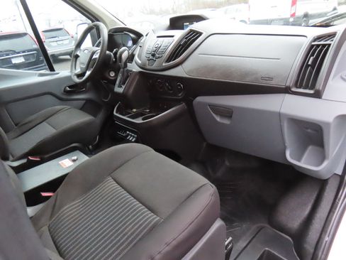 Used 2015 Ford Transit 250 130 Low Roof image 18