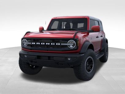 New 2026 Ford Bronco Outer Banks w/ Sasquatch Package