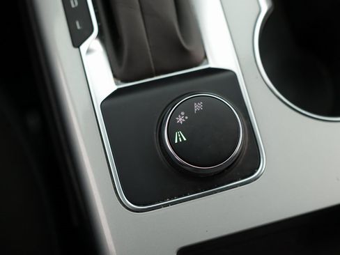 Used 2021 Chevrolet Blazer LT image 16