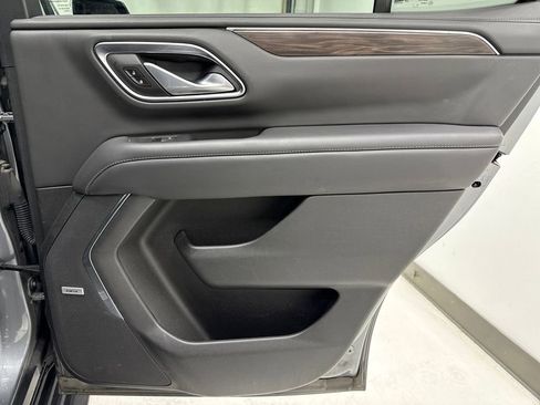 Used 2022 Chevrolet Tahoe LT image 11