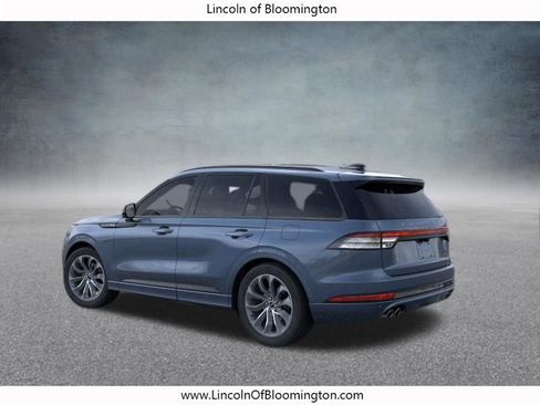 New 2026 Lincoln Aviator AWD w/ Jet Appearance Package image 6