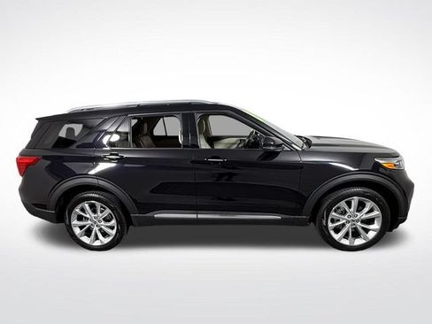 Used 2022 Ford Explorer Platinum w/ Equipment Group 601A AWD/4WD image 8
