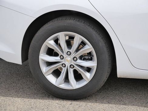 Used 2024 Chevrolet Malibu LT FWD image 15