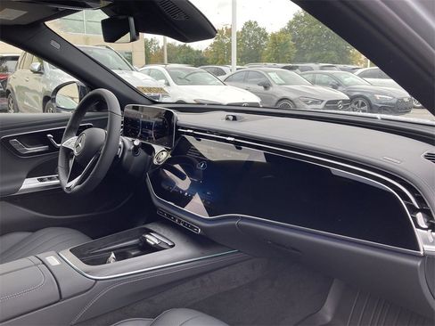New 2026 Mercedes-Benz E 350 4MATIC Sedan image 19
