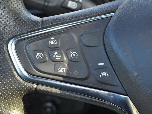 Used 2023 Chevrolet Equinox LS w/ LS Convenience Package image 32