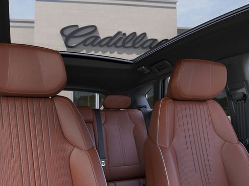 New 2026 Cadillac Optiq Luxury 2 image 58