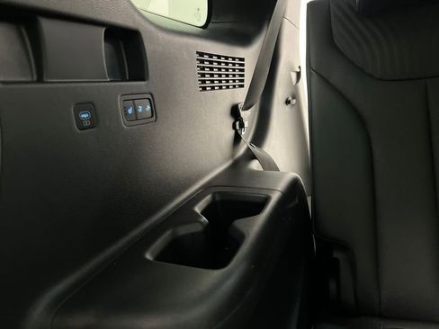 Used 2024 Hyundai Palisade Calligraphy image 37