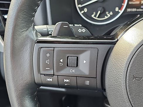 Certified 2021 Nissan Rogue SL w/ Premium Package image 23