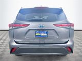 Used 2020 Toyota Highlander XLE image 6