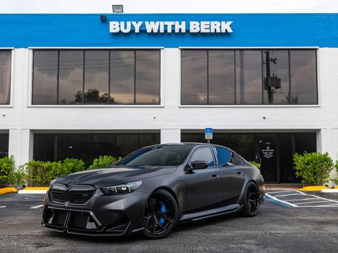 Used 2026 BMW M5 w/ Carbon Package AWD/4WD image 1