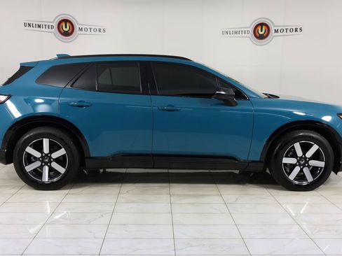 Used 2025 Honda Prologue Touring image 2