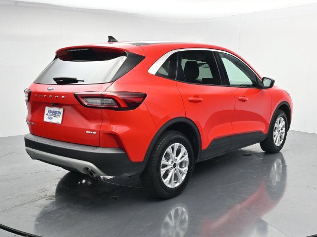 Used 2024 Ford Escape Active AWD/4WD image 9