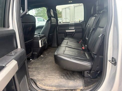 Used 2018 Ford F150 Lariat w/ Equipment Group 502A Luxury AWD/4WD image 24
