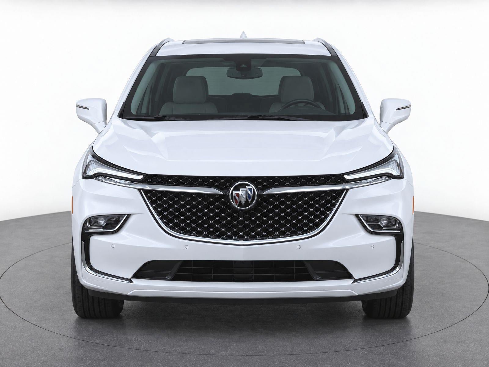 Used 2022 Buick Enclave Avenir w/ Avenir Technology Package AWD/4WD image 2