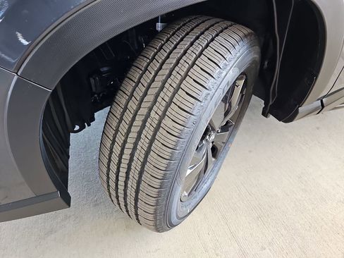 New 2026 Subaru Ascent Premium AWD/4WD image 39
