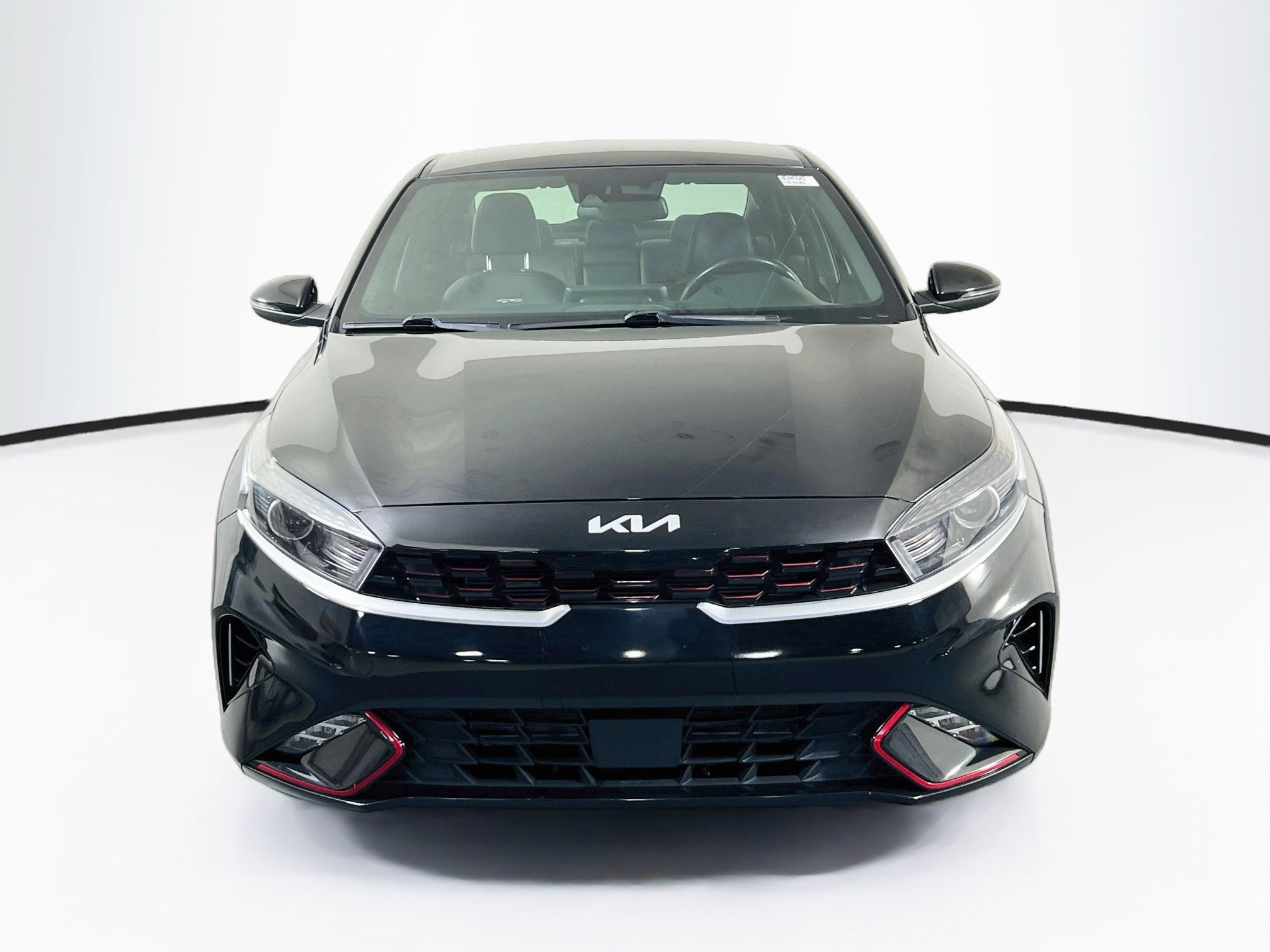 Used 2022 Kia Forte GT-Line w/ GT-Line Technology Package FWD image 2