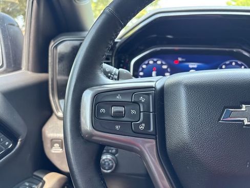 Used 2023 Chevrolet Silverado 1500 ZR2 image 19