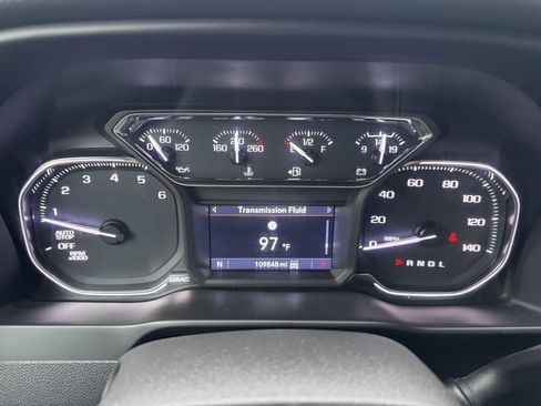 Used 2020 GMC Sierra 1500 Elevation w/ Elevation Value Package image 20