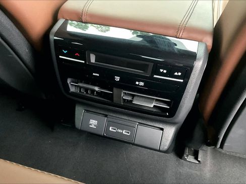 Used 2023 Acura MDX w/Technology Package image 36