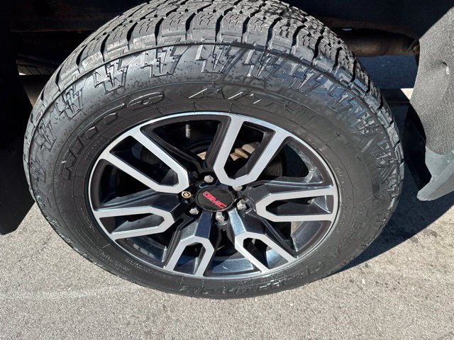 Used 2019 GMC Sierra 1500 AT4 w/ AT4 Premium Package AWD/4WD image 10