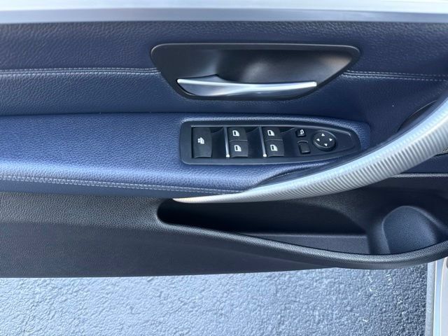 Used 2018 BMW 430i xDrive Convertible AWD/4WD image 21