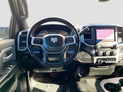 Used 2022 RAM 2500 Big Horn w/ Level 1 Equipment Group image 21