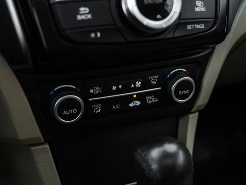 Used 2017 Acura ILX image 26