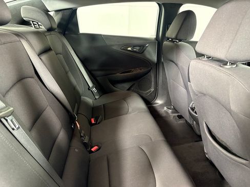 Used 2023 Chevrolet Malibu LT FWD image 21