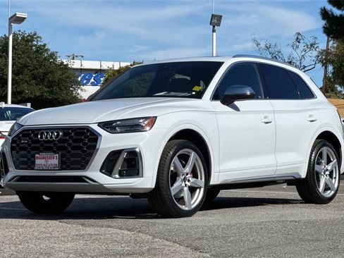 Used 2022 Audi SQ5 Premium image 7