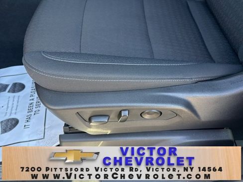 Used 2025 Chevrolet Silverado 1500 LT image 13