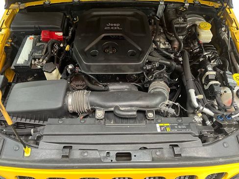 Used 2020 Jeep Wrangler Unlimited Rubicon AWD/4WD image 32