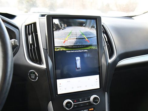 Used 2022 Ford Edge SEL w/ Convenience Package image 26