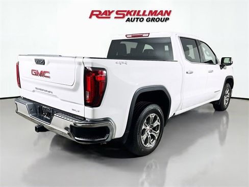 Used 2024 GMC Sierra 1500 SLT image 7