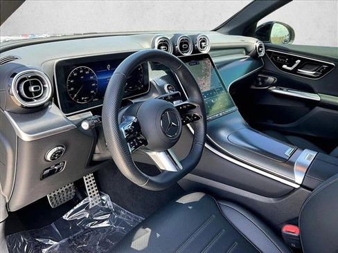 Used 2026 Mercedes-Benz GLC 300 4MATIC image 14