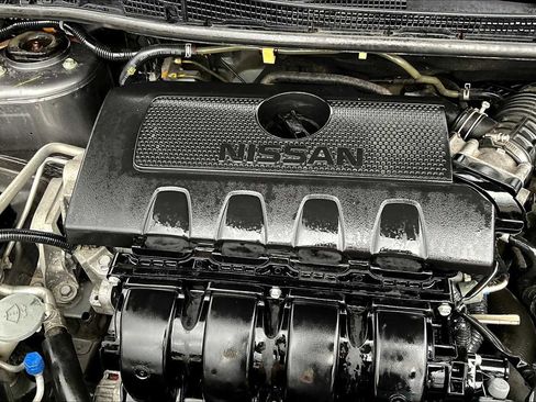 Used 2019 Nissan Sentra SV image 32