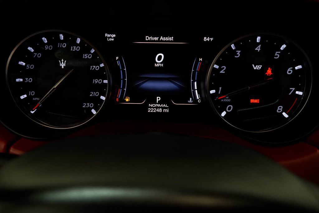 Used 2022 Maserati Ghibli Trofeo RWD image 35
