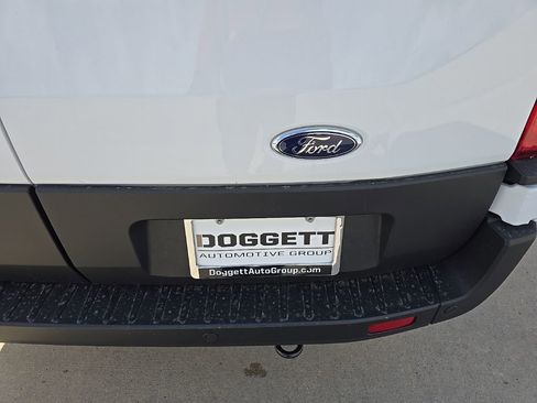 New 2025 Ford Transit 250 148 Medium Roof image 8