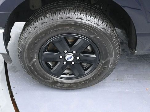 Certified 2021 Ford F150 XLT image 9