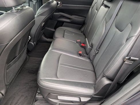 Used 2022 Kia Sorento S AWD/4WD image 30