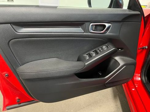 Used 2025 Honda Civic Sport image 20